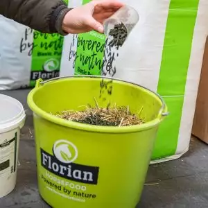 Florian Horsefood supplementen voor paarden, Powered by Nature, gezond ruwvoer.
